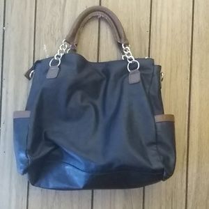 Black handbag purse